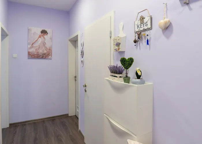 Luxury 2br Retreat In Varna