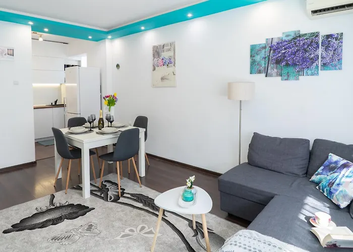 Luxury 2br Retreat In *