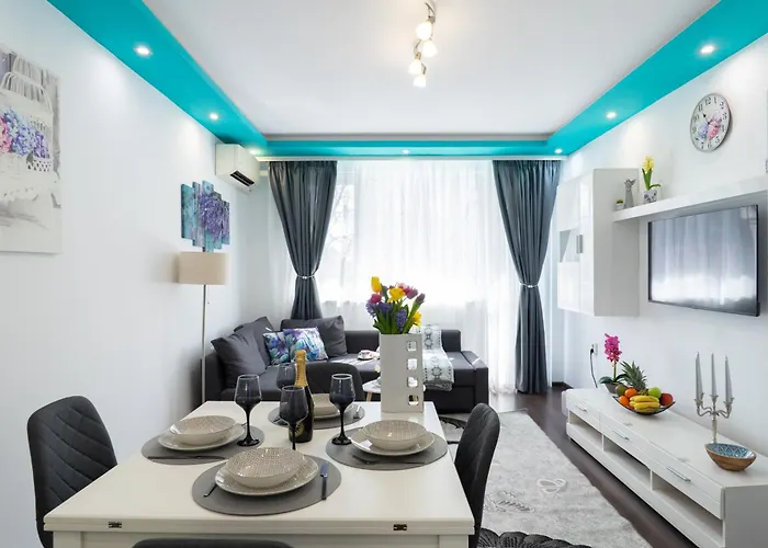 Lejlighed Luxury 2br Retreat In