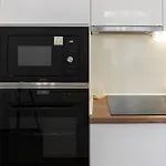 アパート Luxury 2br Retreat In ヴァルナ