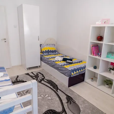 Luxury 2 Bedroom In Appartement Varna