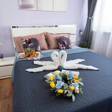 Luxury 2br Retreat In Daire Varna