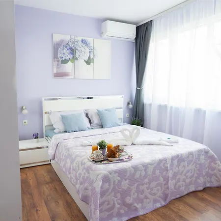 Luxury 2 Bedroom In Varna