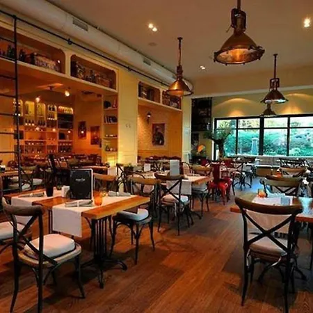 Luxury 2br Retreat In