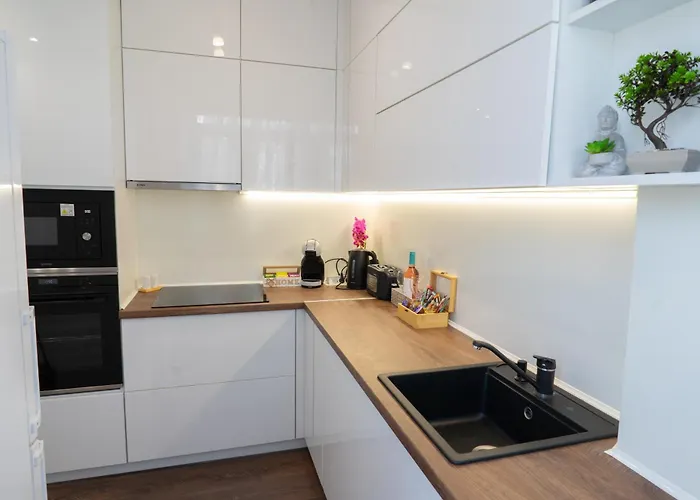 Luxury 2br Retreat In