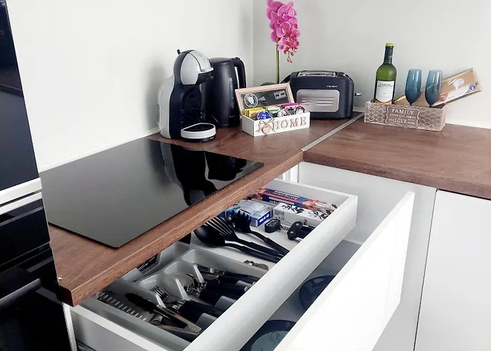 Luxury 2br Retreat In Apartamento Varna